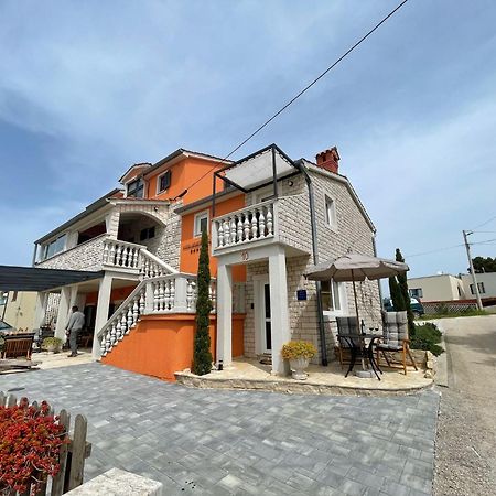 4 You Apartments Mugeba Екстериор снимка