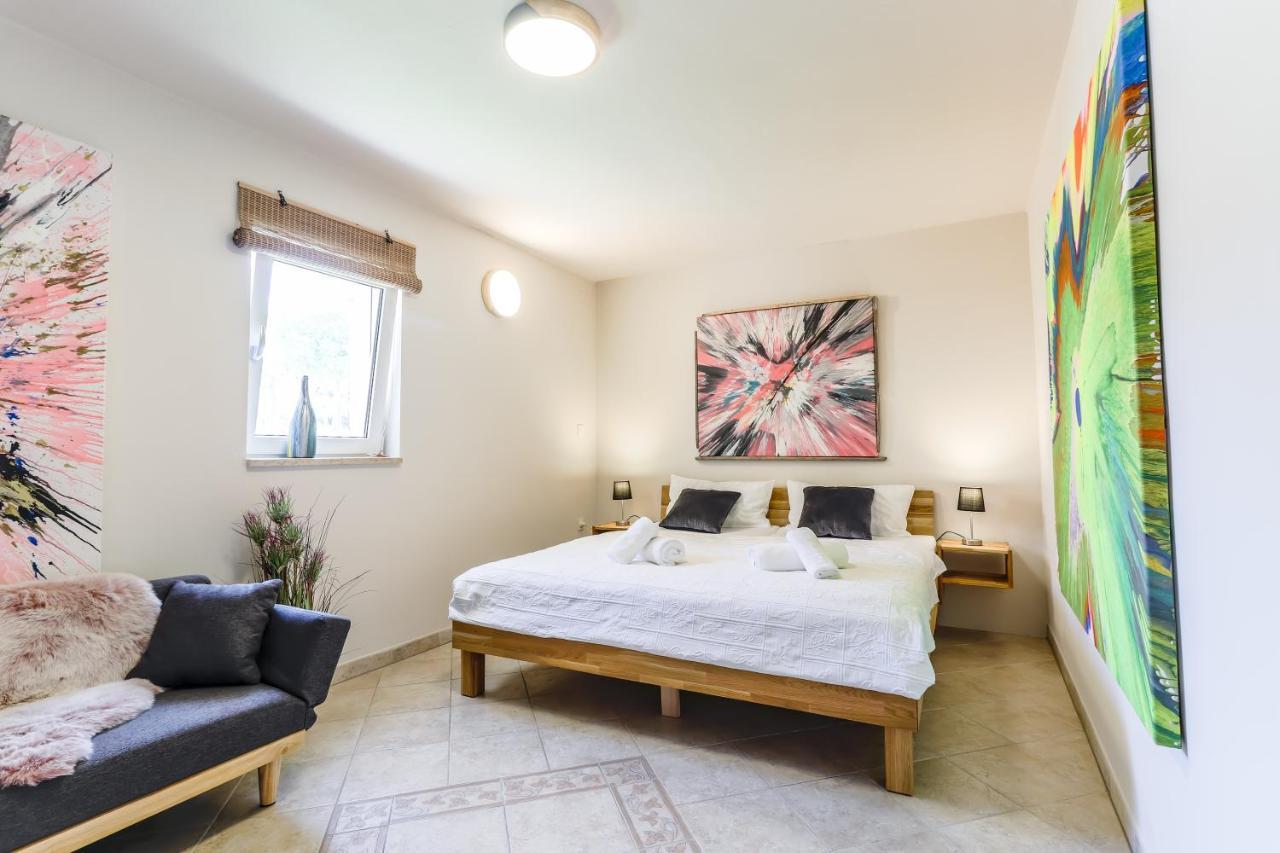 4 You Apartments Mugeba Екстериор снимка