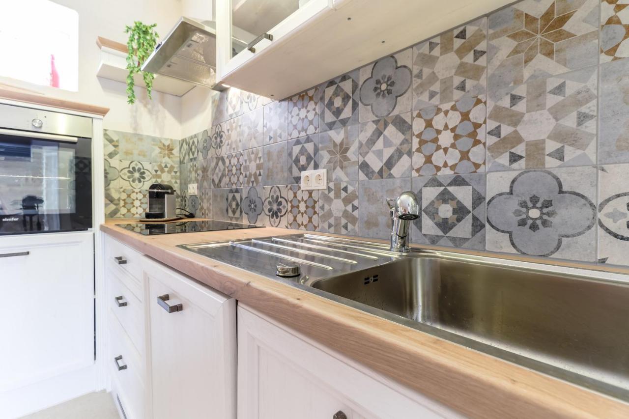 4 You Apartments Mugeba Екстериор снимка
