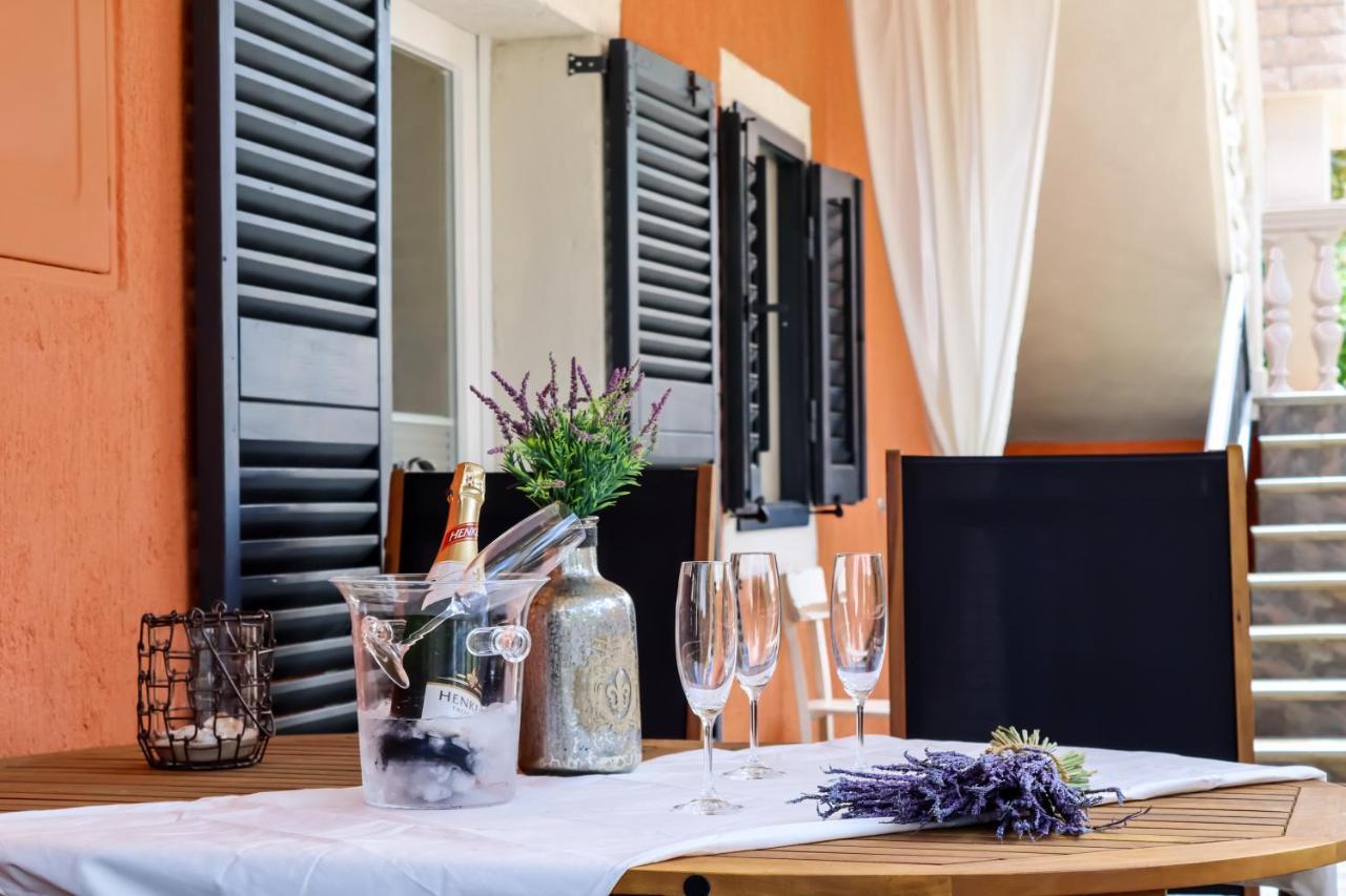 4 You Apartments Mugeba Екстериор снимка